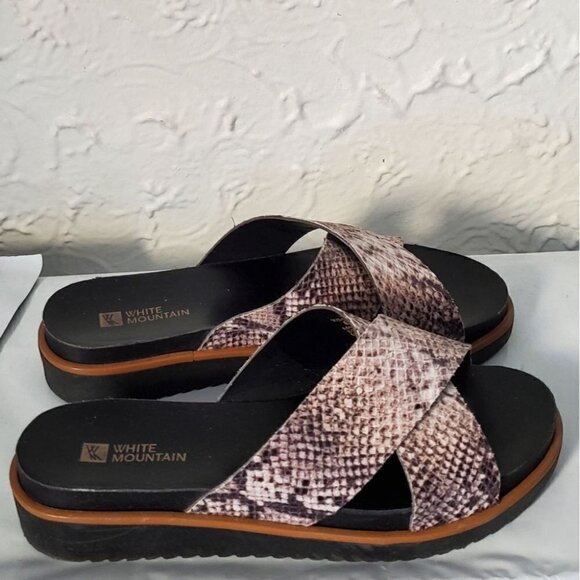 White Mountain Black Venice Sandals - Picture 4 of 6